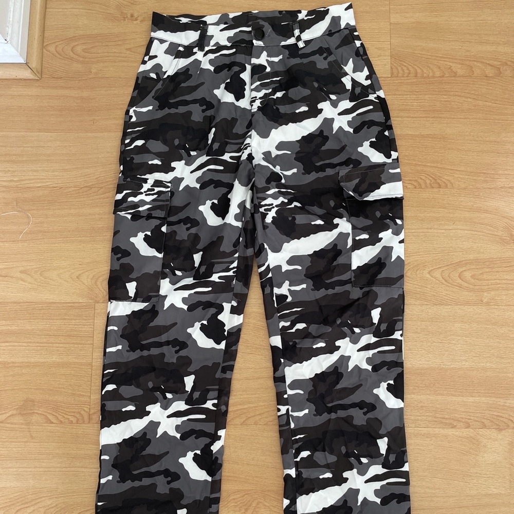 Shein Womens Camo Boutique Pockets Track Pants XS